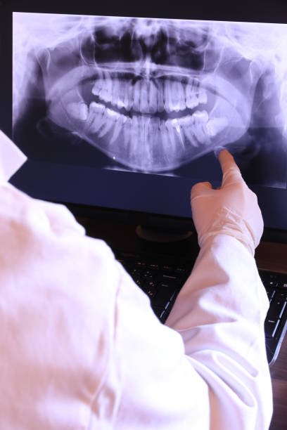 Best Urgent Dental Care for Toothache in Trumbull Center, CT