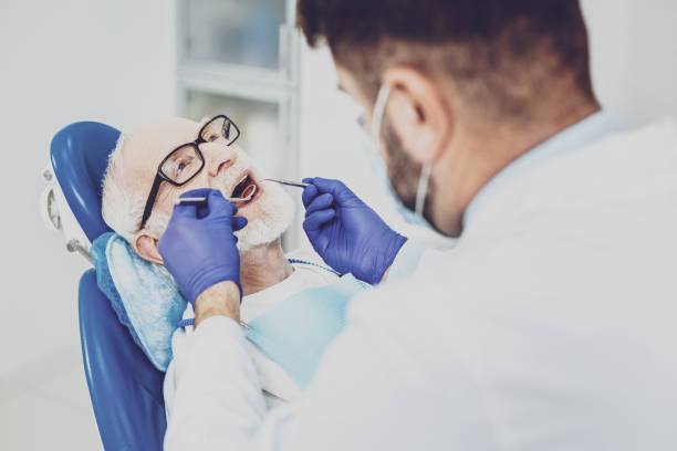 Best Mobile Emergency Dentist in Trumbull Center, CT